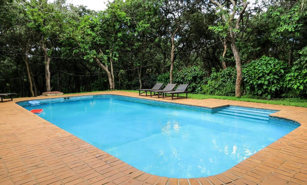 Woodlands Lilongwe Hotel ภายนอก รูปภาพ