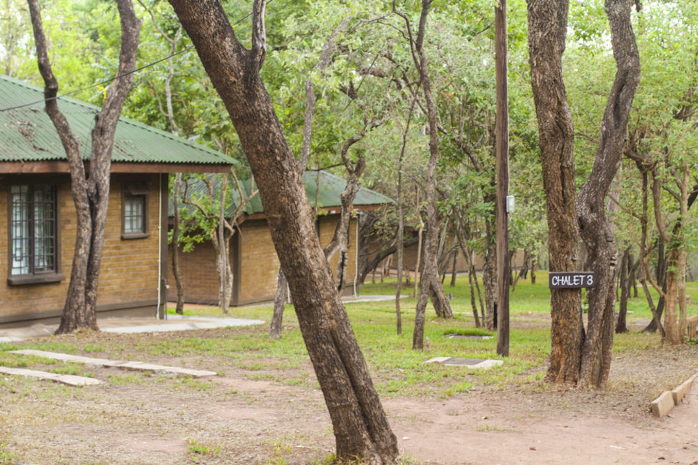 Woodlands Lilongwe Hotel ภายนอก รูปภาพ